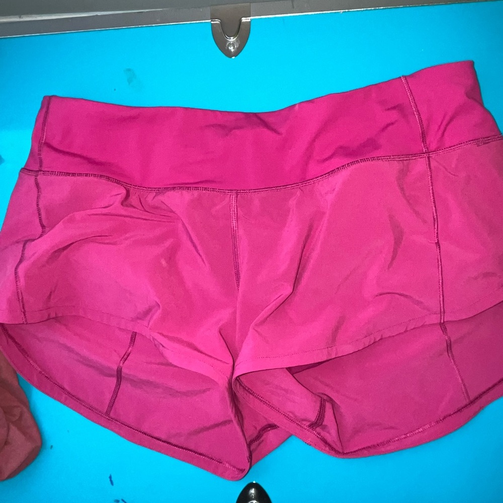 Lululemon speed up shorts size 4